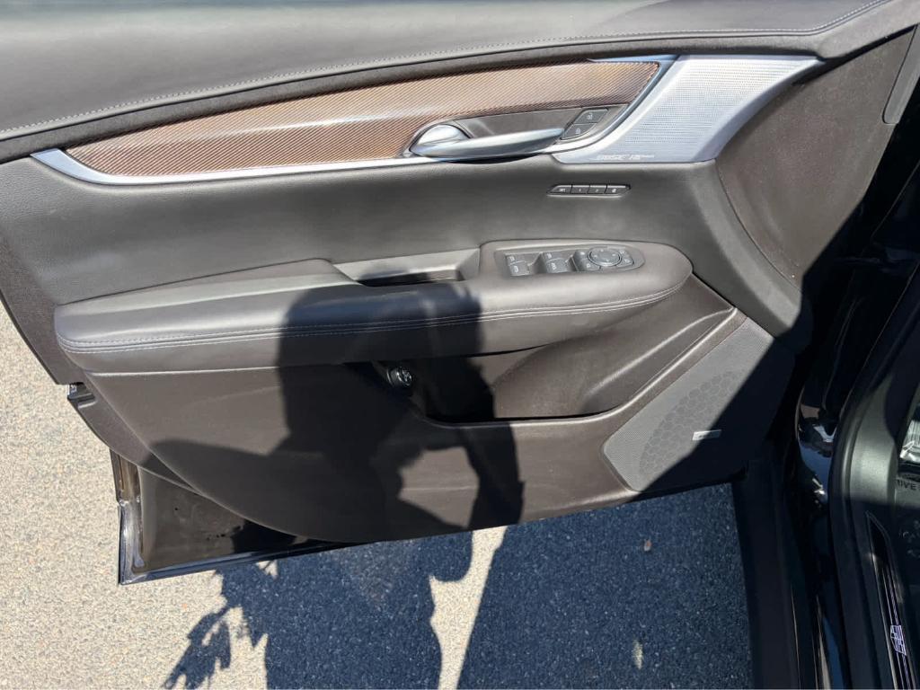 used 2025 Cadillac XT5 car, priced at $48,285