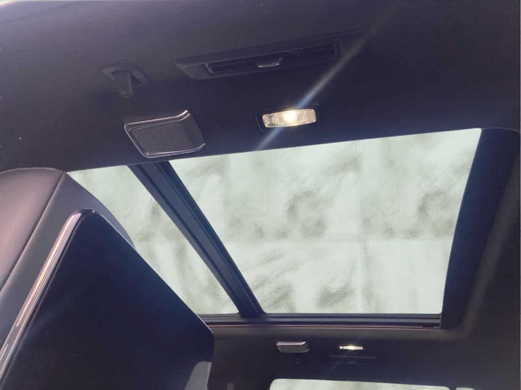 used 2022 Cadillac Escalade car, priced at $59,998