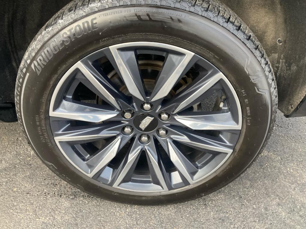 used 2022 Cadillac Escalade car, priced at $59,998