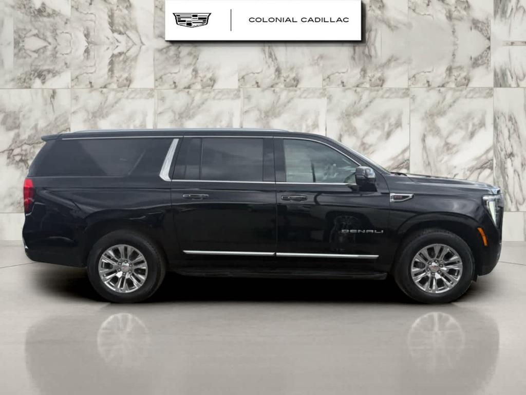 used 2025 GMC Yukon XL car, priced at $72,154