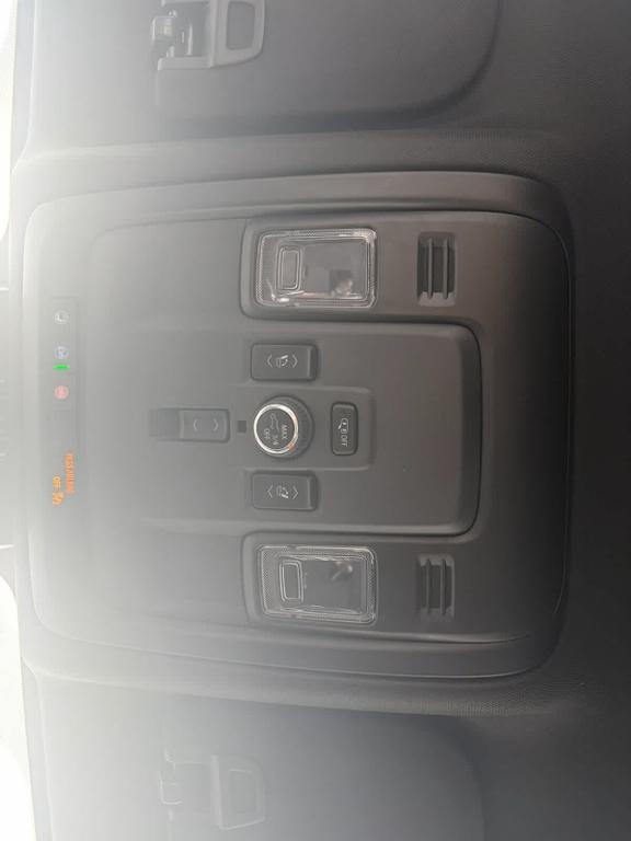 used 2025 GMC Yukon XL car, priced at $72,154