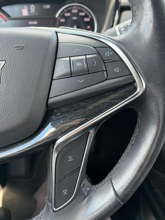 used 2023 Cadillac XT5 car, priced at $39,487