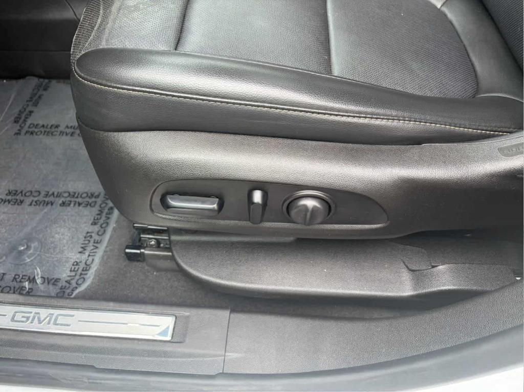 used 2021 GMC Acadia car, priced at $23,500