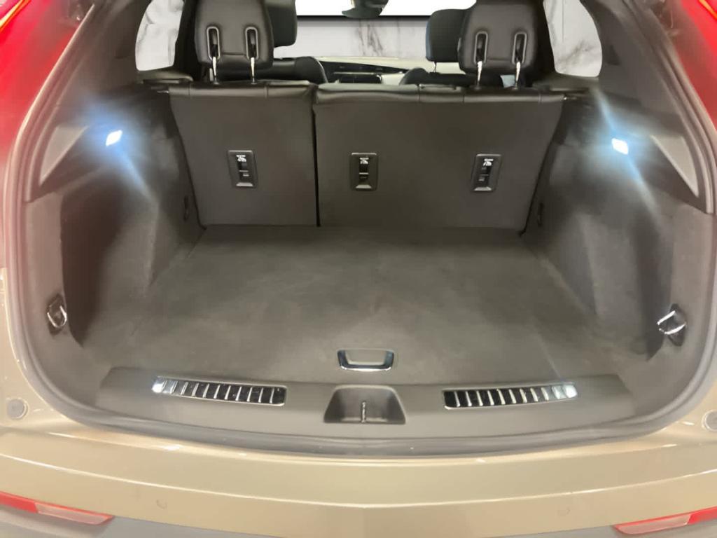 used 2020 Cadillac XT4 car, priced at $25,888