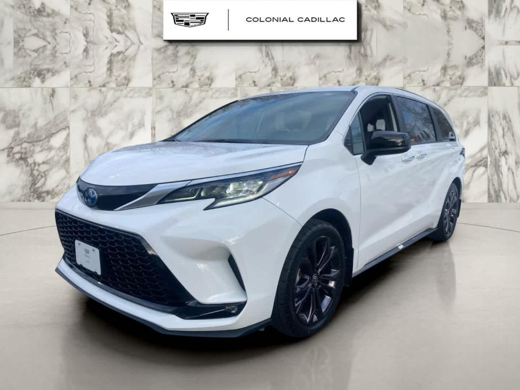used 2024 Toyota Sienna car, priced at $38,888
