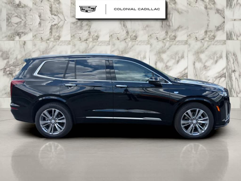 used 2025 Cadillac XT6 car, priced at $45,249