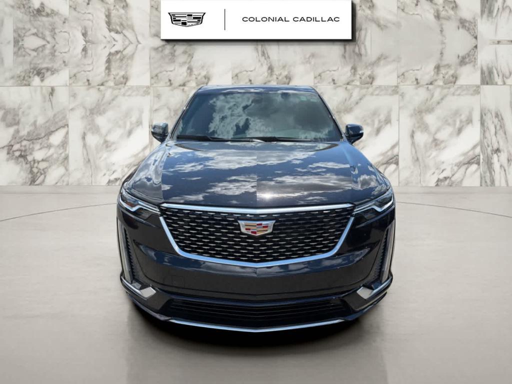 used 2025 Cadillac XT6 car, priced at $45,249