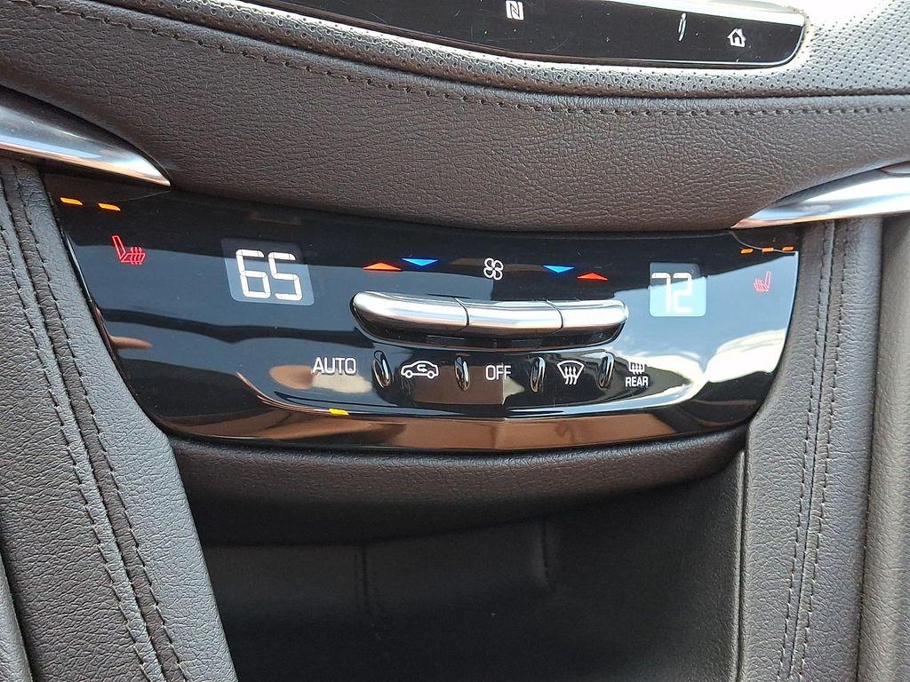 used 2020 Cadillac XT5 car, priced at $26,469