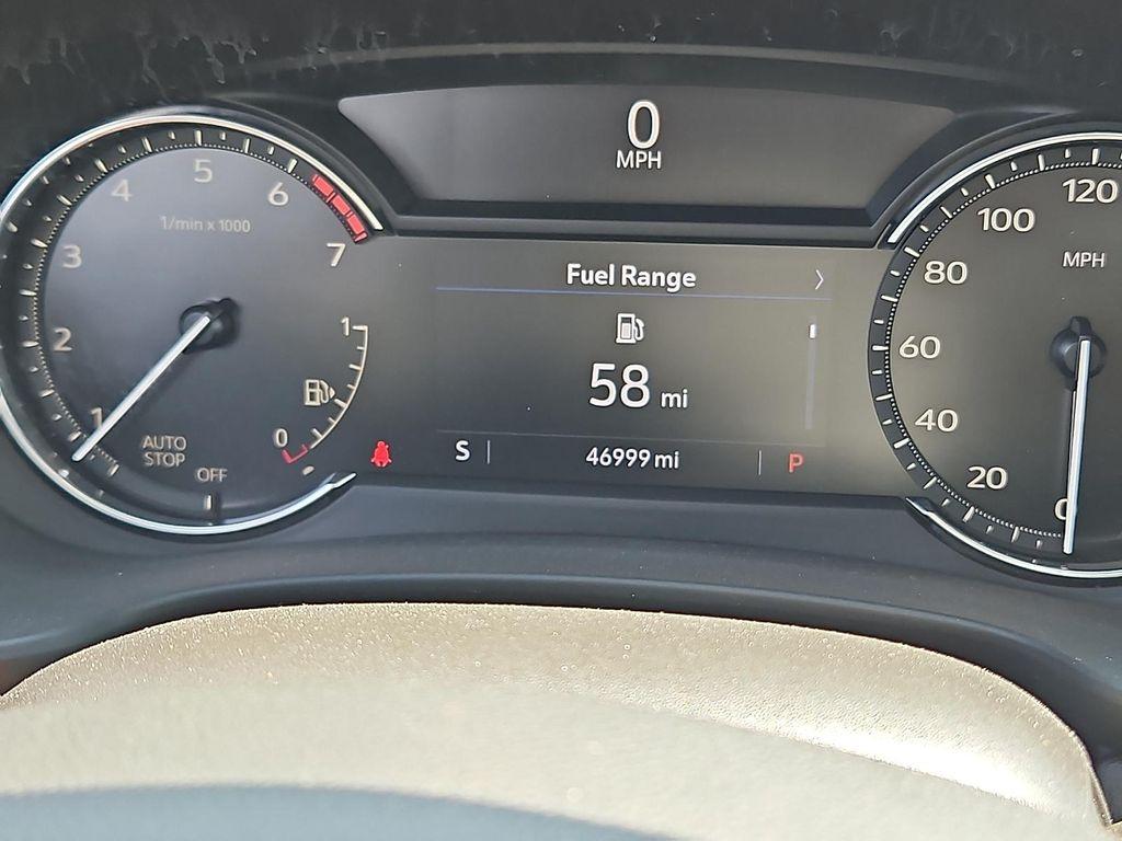 used 2022 Cadillac XT4 car, priced at $25,092