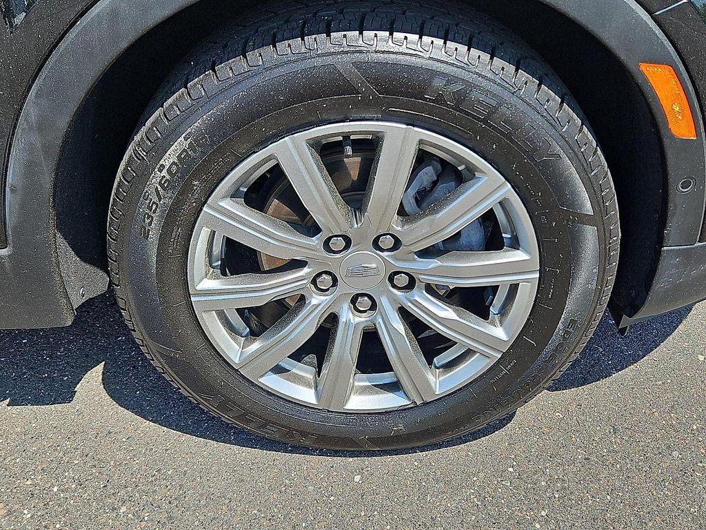 used 2022 Cadillac XT4 car, priced at $25,092