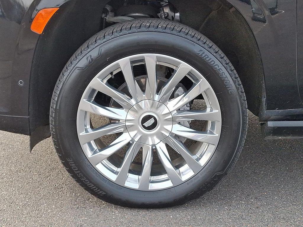 used 2024 Cadillac Escalade ESV car, priced at $80,695