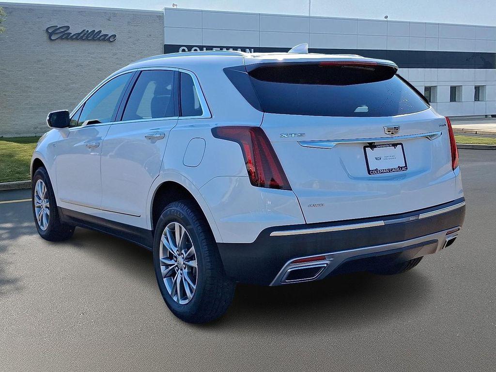 used 2022 Cadillac XT5 car, priced at $28,375
