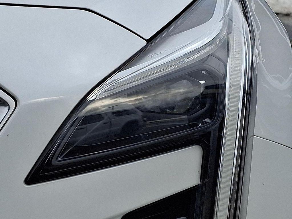 used 2023 Cadillac XT4 car, priced at $29,495