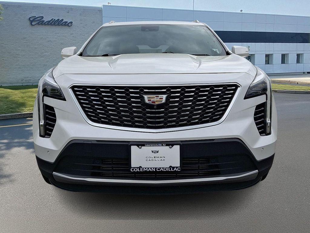 used 2022 Cadillac XT4 car, priced at $24,599