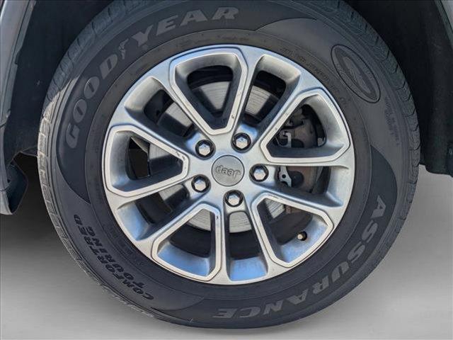 used 2015 Jeep Grand Cherokee car, priced at $14,500