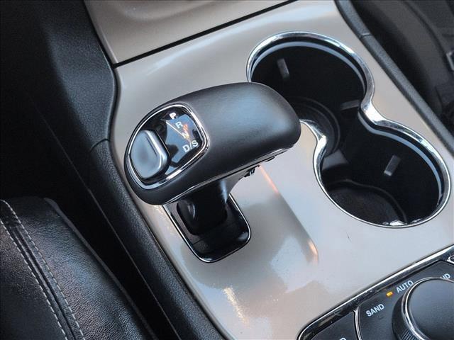 used 2015 Jeep Grand Cherokee car, priced at $14,500