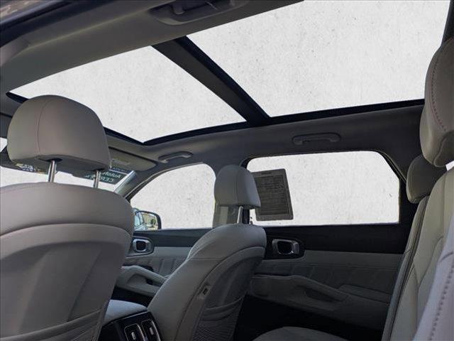used 2022 Kia Sorento car, priced at $28,777