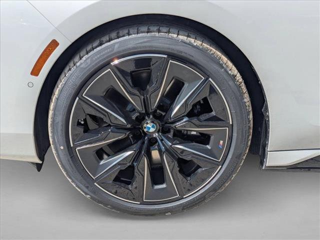 new 2026 BMW i7 car, priced at $132,420