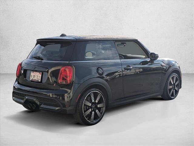 used 2024 MINI Hardtop car, priced at $26,999