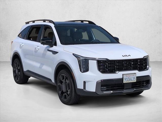 used 2025 Kia Sorento car, priced at $40,075