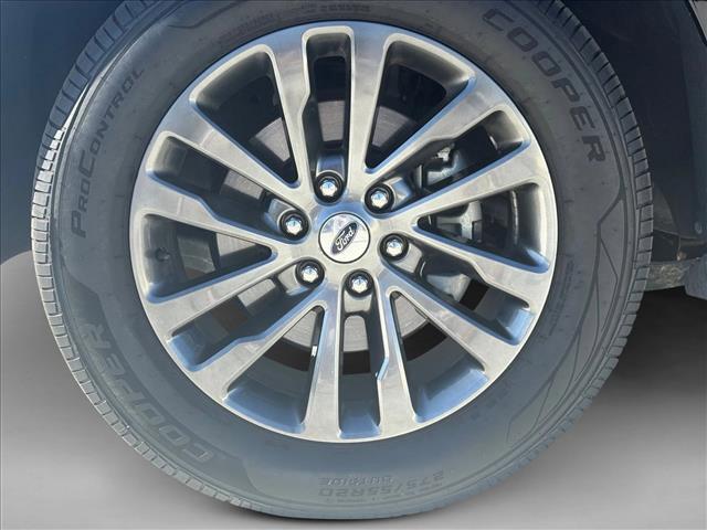 used 2020 Ford Expedition car, priced at $24,995