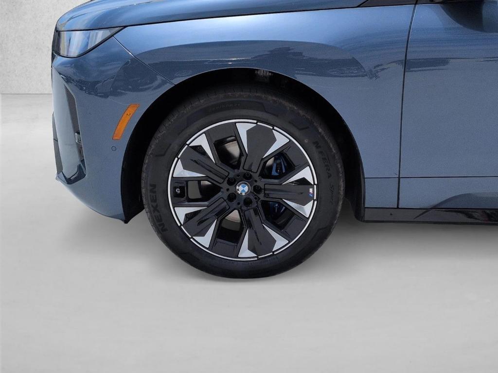 new 2026 BMW iX car, priced at $89,530