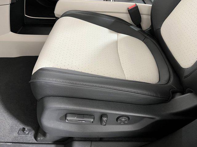 new 2026 Honda Odyssey car, priced at $49,581