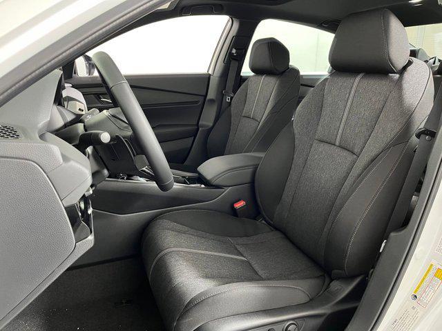 new 2025 Honda Accord Hybrid car, priced at $33,301