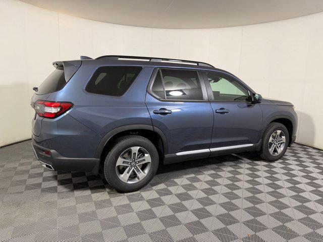 new 2026 Honda Pilot car, priced at $44,218