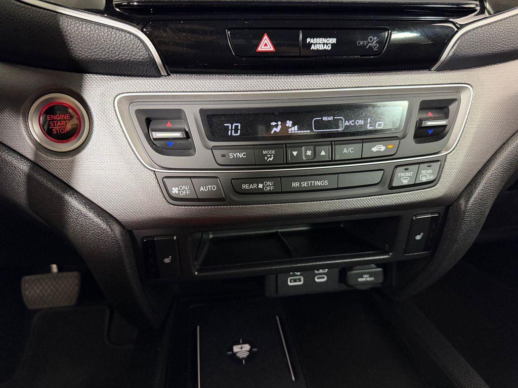 used 2025 Honda Ridgeline car, priced at $35,798