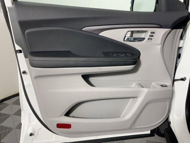 new 2026 Honda Ridgeline car, priced at $42,991