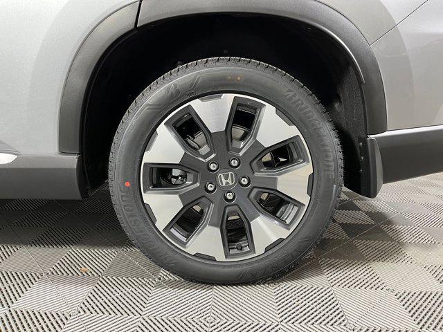 new 2026 Honda Pilot car, priced at $52,581