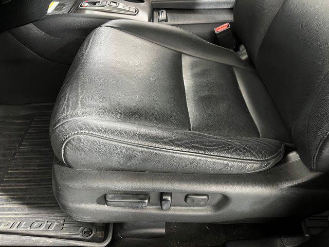 used 2021 Honda Pilot car, priced at $22,999