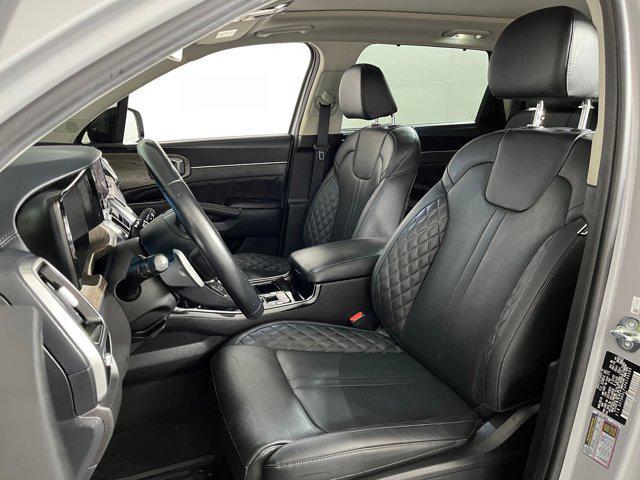 used 2023 Kia Sorento car, priced at $28,996