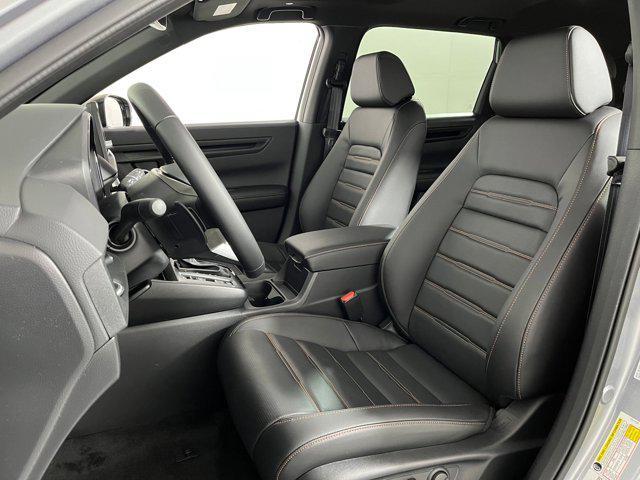 new 2026 Honda CR-V Hybrid car, priced at $35,992