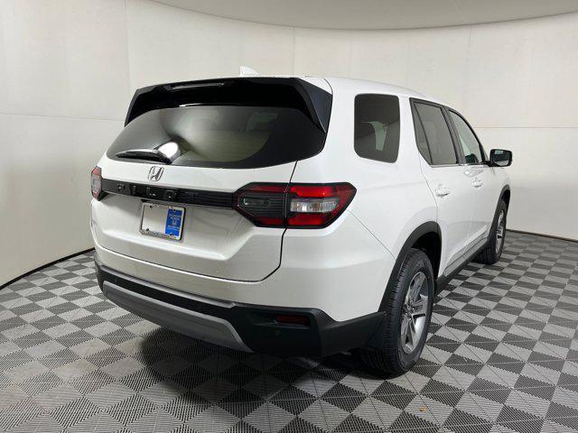 new 2025 Honda Pilot car, priced at $42,441