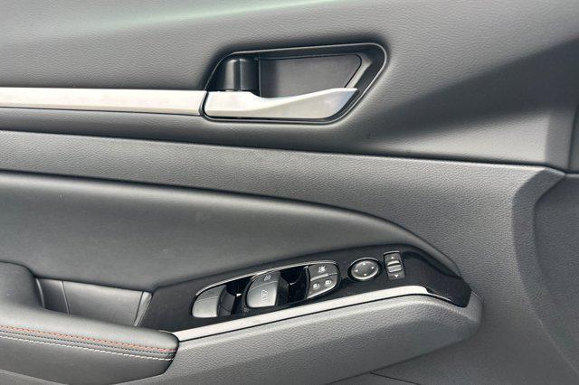 new 2025 Nissan Altima car, priced at $27,995