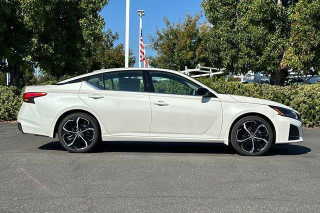 new 2025 Nissan Altima car, priced at $27,995