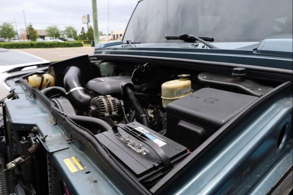 used 2005 Hummer H2 car, priced at $16,999