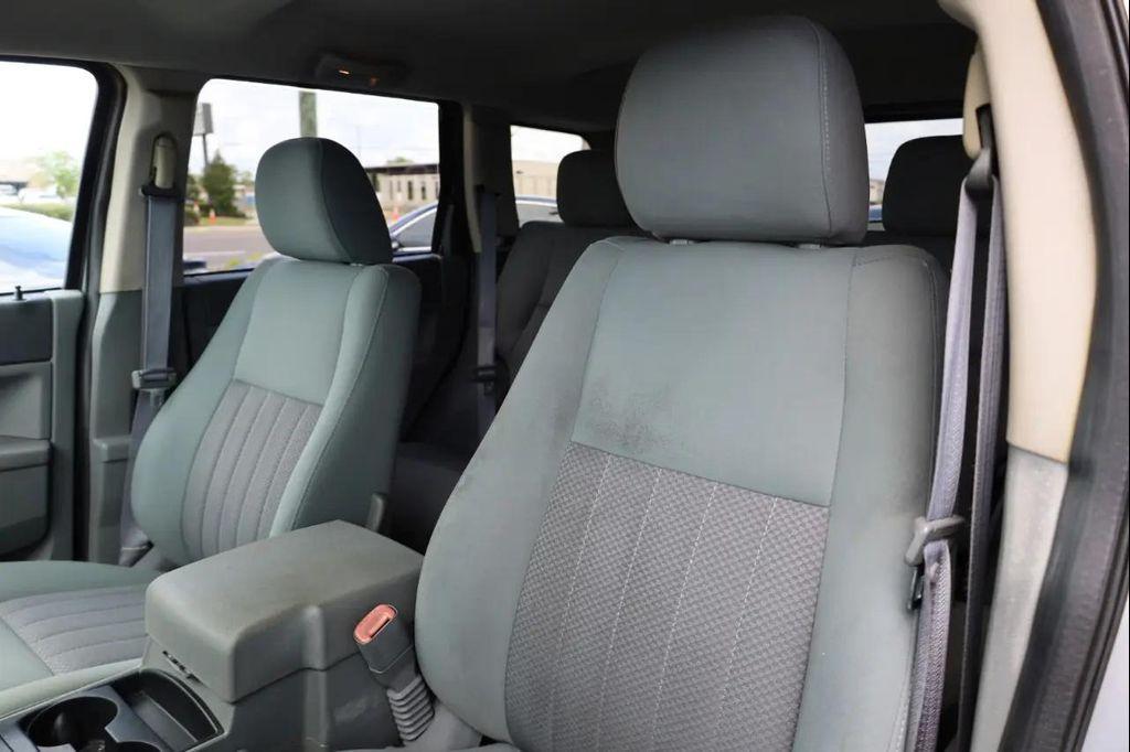 used 2006 Jeep Grand Cherokee car, priced at $4,999