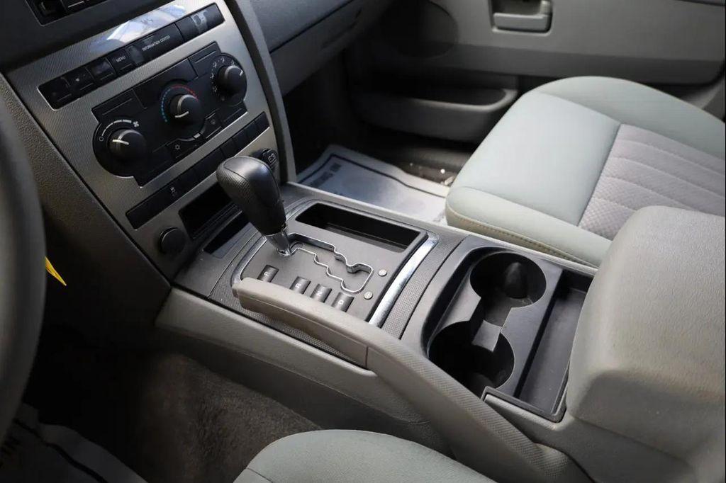 used 2006 Jeep Grand Cherokee car, priced at $4,999