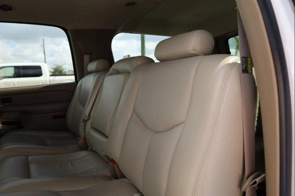 used 2005 Chevrolet Suburban car, priced at $16,999