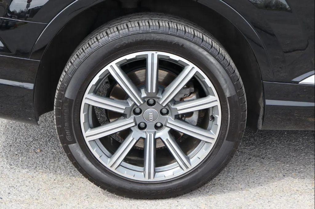 used 2017 Audi Q7 car, priced at $13,995