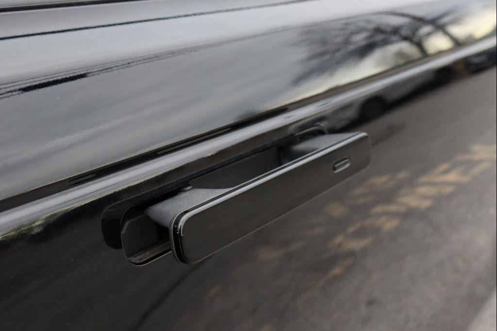 used 2018 Land Rover Range Rover Velar car, priced at $17,995