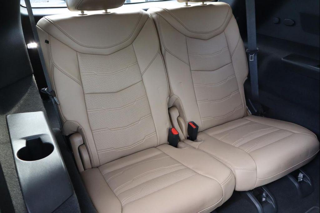 used 2023 Cadillac XT6 car, priced at $31,995