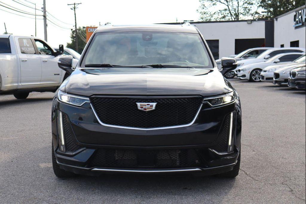 used 2023 Cadillac XT6 car, priced at $31,995