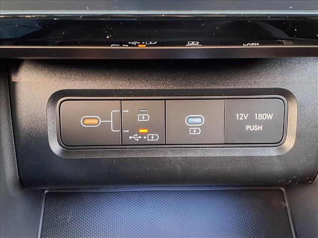 new 2026 Hyundai TUCSON Hybrid car, priced at $43,758