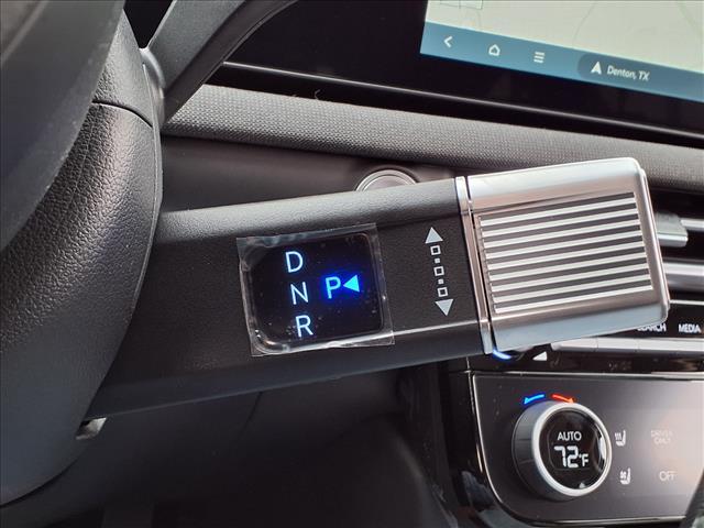 new 2026 Hyundai TUCSON Hybrid car, priced at $43,774