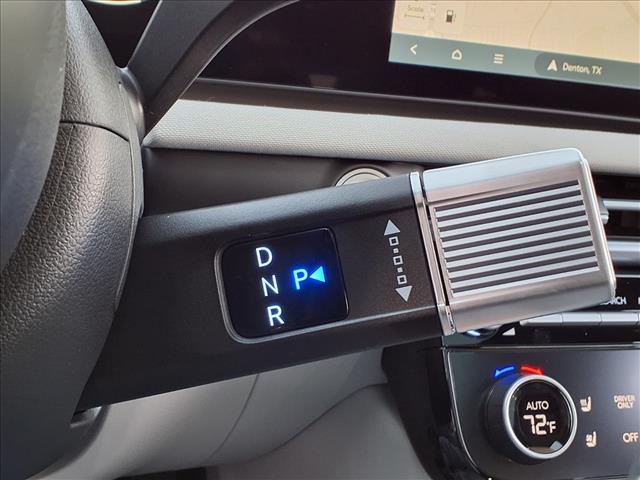 new 2026 Hyundai TUCSON Hybrid car, priced at $43,550