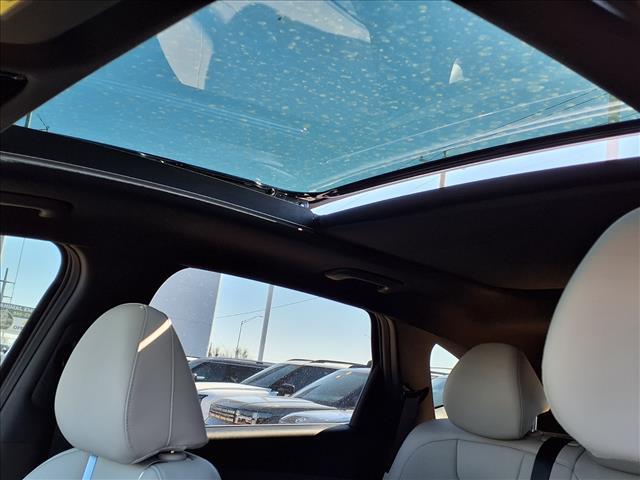 new 2026 Hyundai TUCSON Hybrid car, priced at $43,783